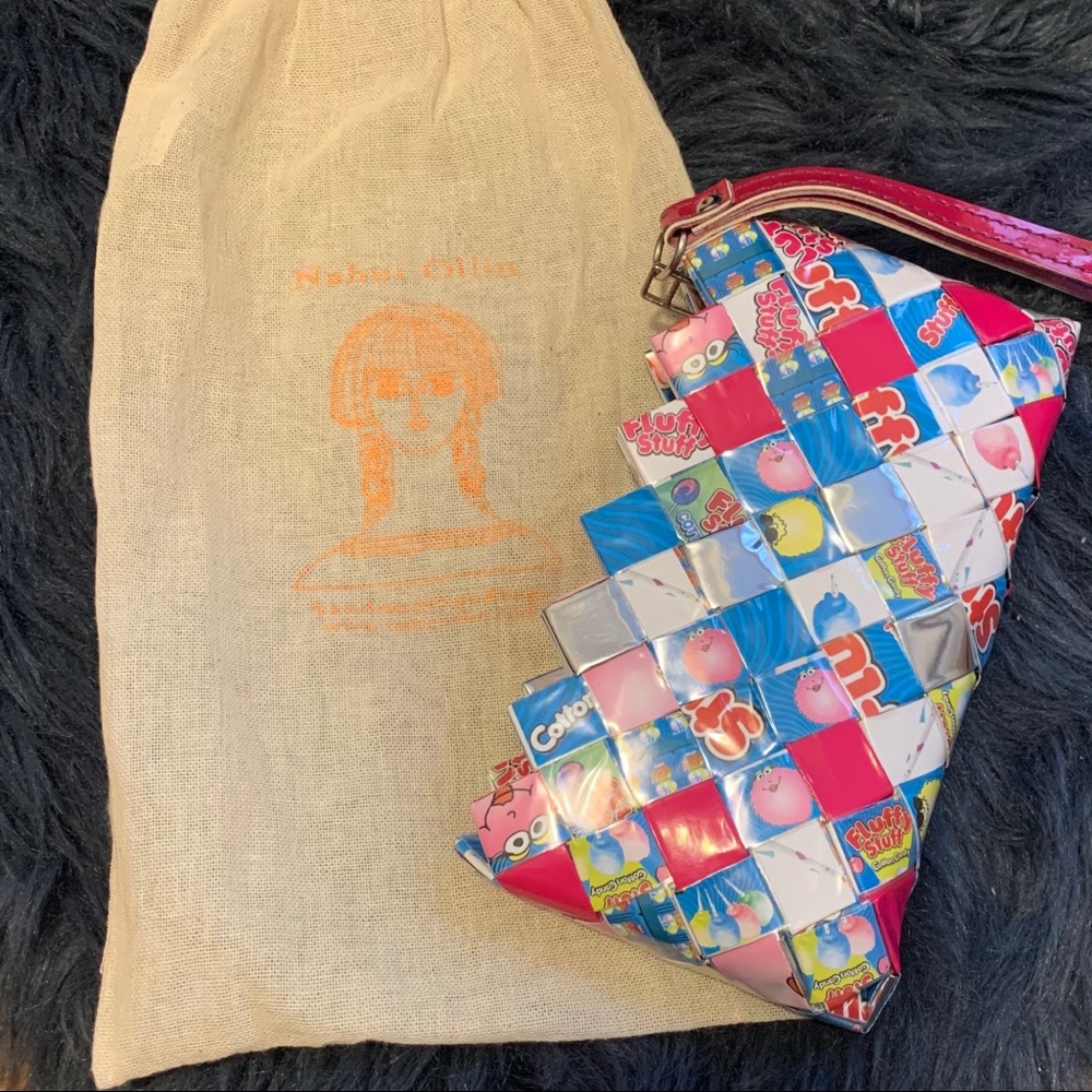 Bubblegum wrapper purse/wristlet